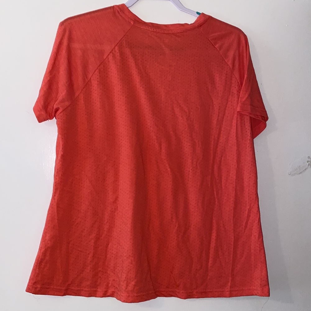 Athletic Works Tee - Picture 2 of 4